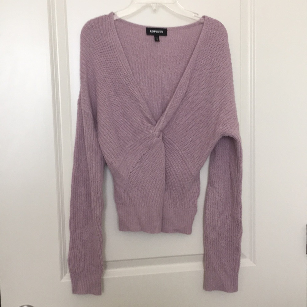NWOT Express twist front shaker knit soft sweater